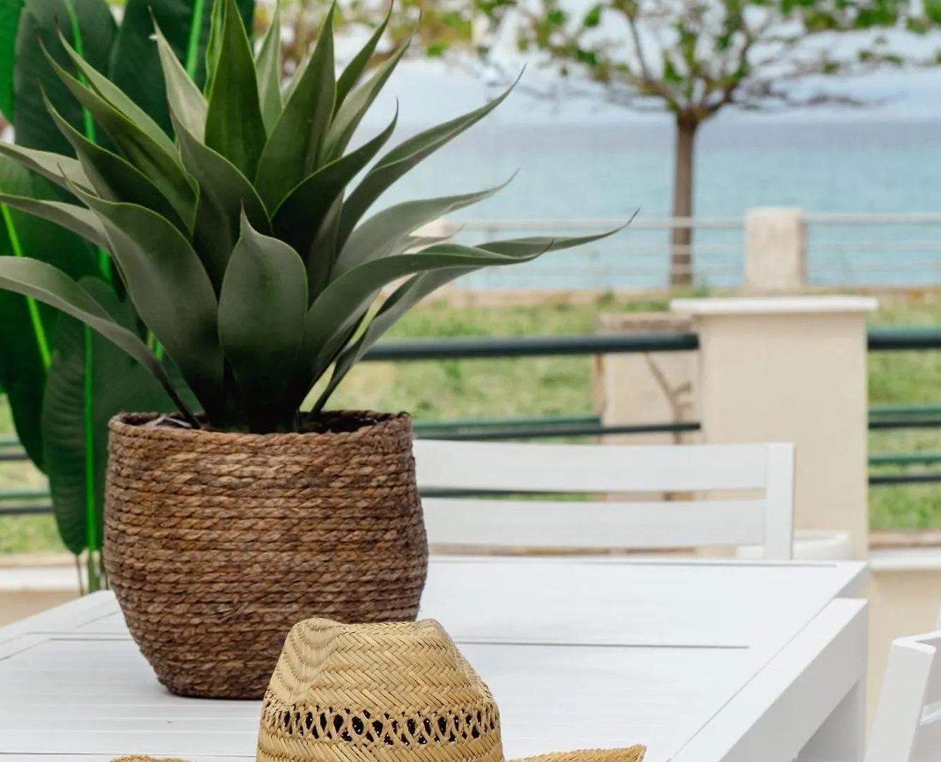 Seas The Day - Beachfront, Amazing Sea Views Pefkochori 0*,  Grecia